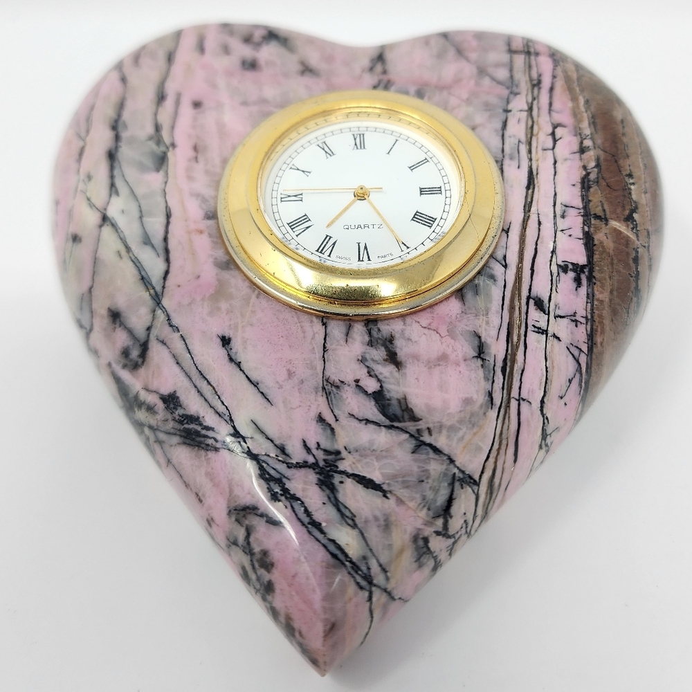 Vintage Pink Heart Shaped Stone Tabletop Clock - Picture 4 of 10